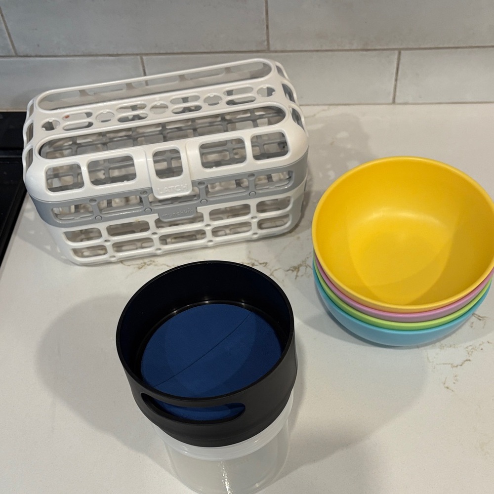 Infant feeding lot